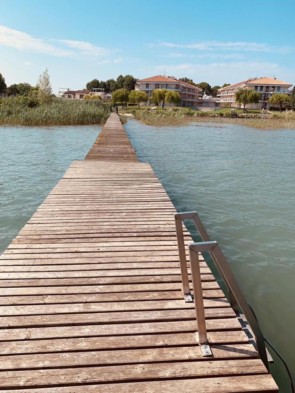 Seeblickwohnung Sirmione - Fronte Lago Mit Privatsteg Exteriér fotografie